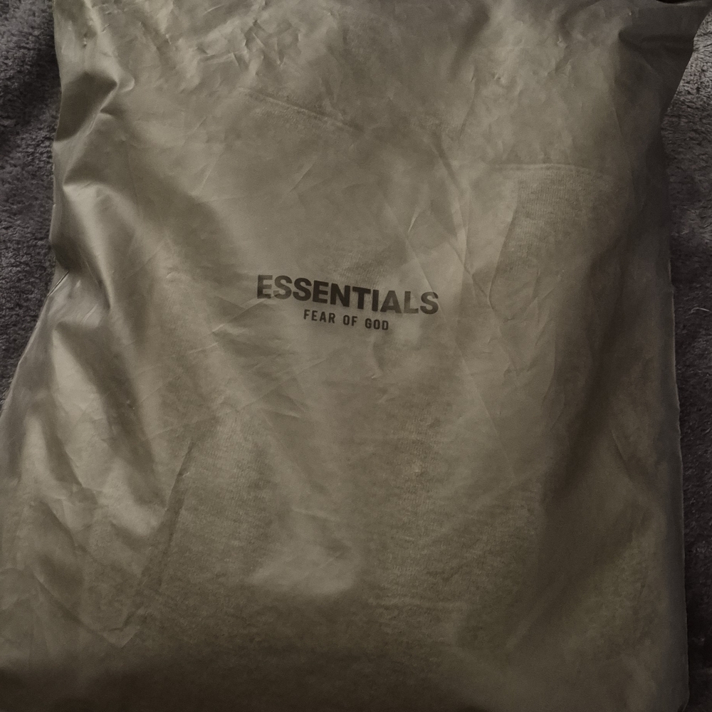Essentials Gray Men's Backpack